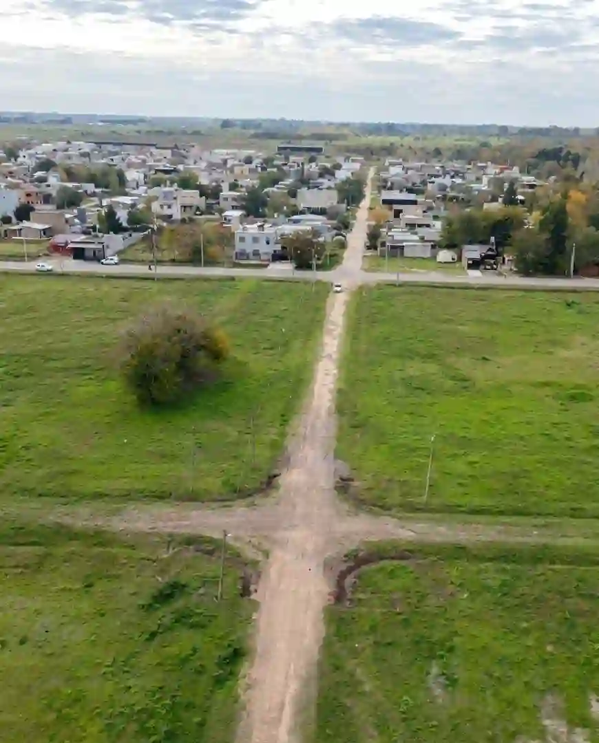 Altos de Lavalle — Calle interna hacia el centro