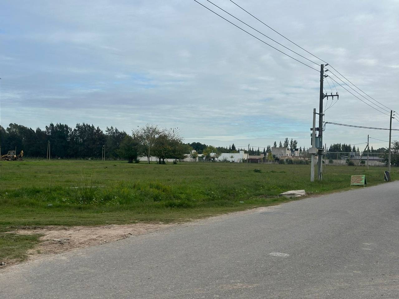 Altos de Lavalle — Acceso sobre calle Lavalle