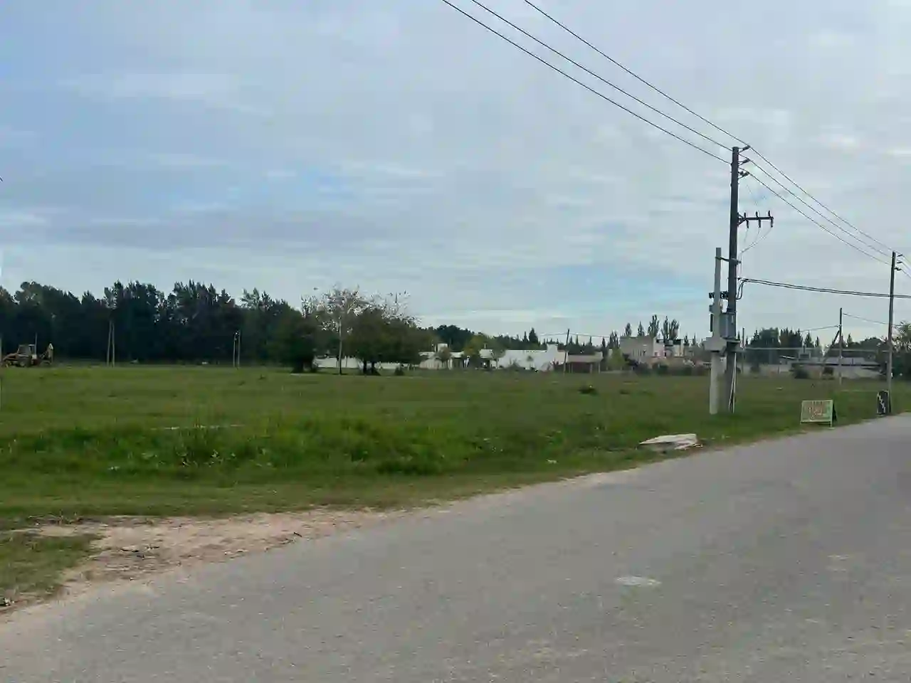 Altos de Lavalle — Acceso sobre calle Lavalle